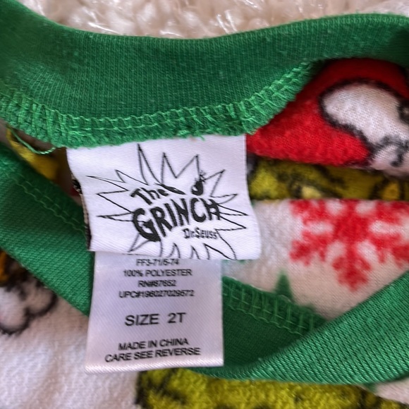 Dr Suess The Grinch fleece pajamas - Picture 2 of 2